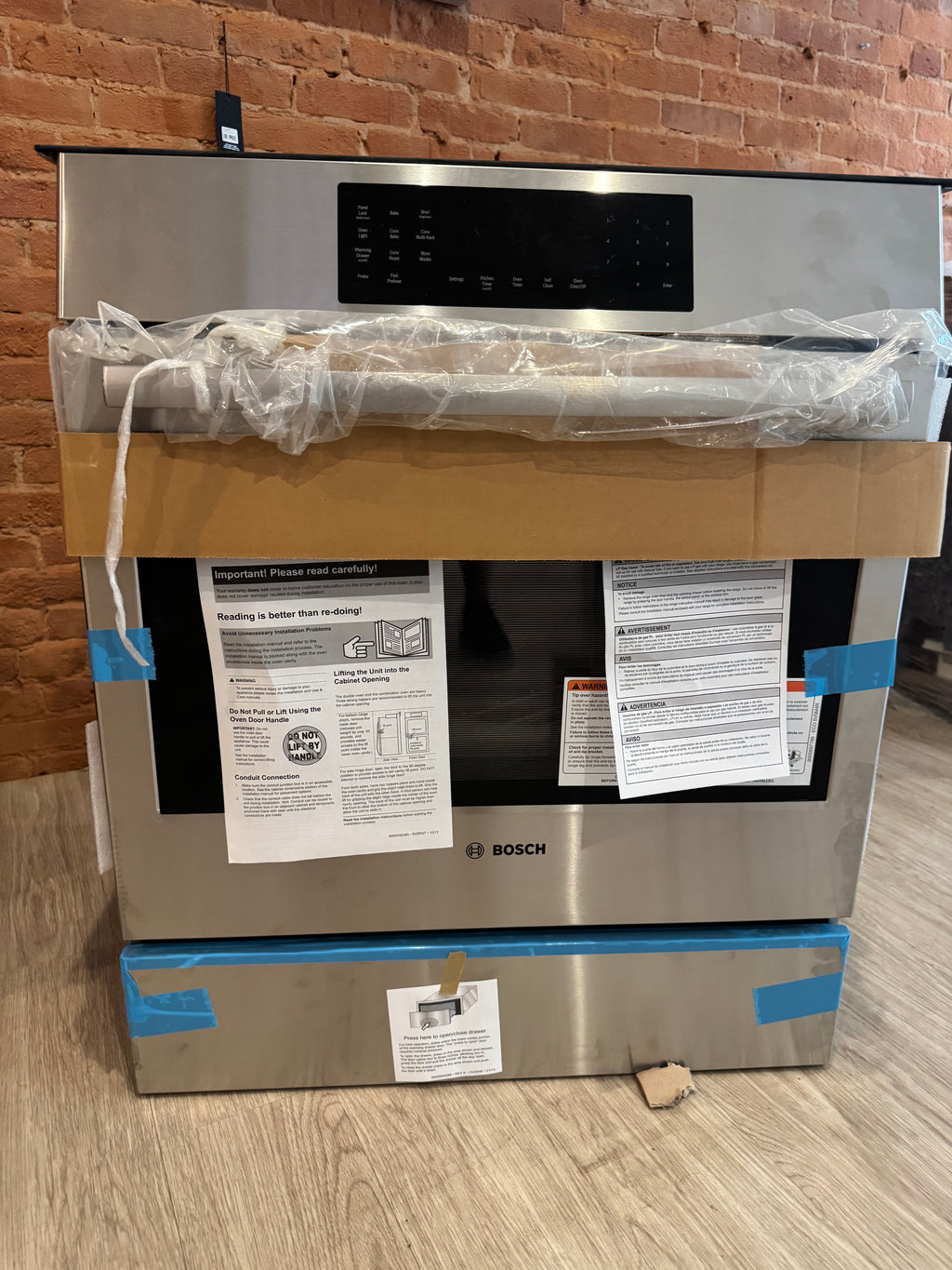 NEW OPEN-BOX Bosch Benchmark 30” Induction Slide-In Range – Model HIIP057U – Retail $4,399+